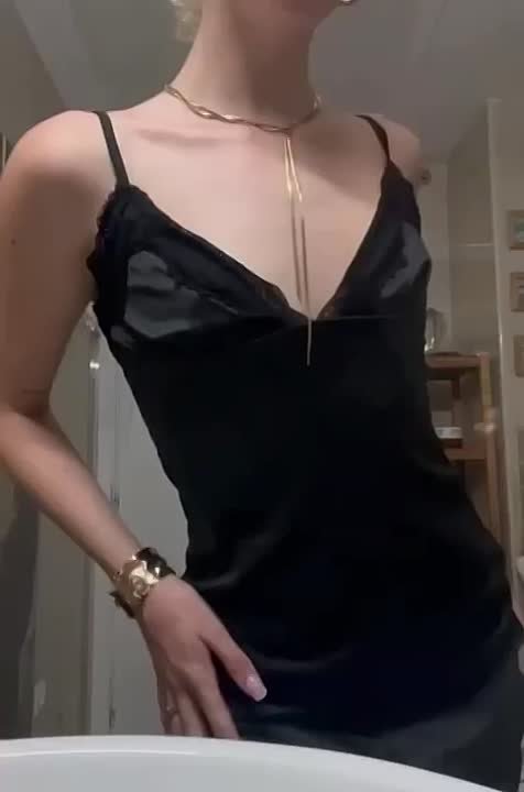 This girl has such an ass