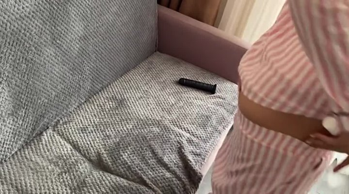 Cum on my ass, I like it that way